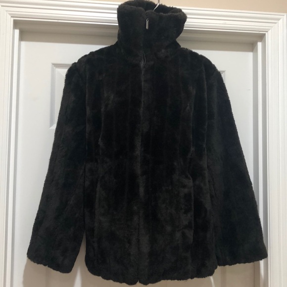 Braetan Jackets & Blazers - Vintage Braetan Faux Fur Dark Brown Coat Size18/20